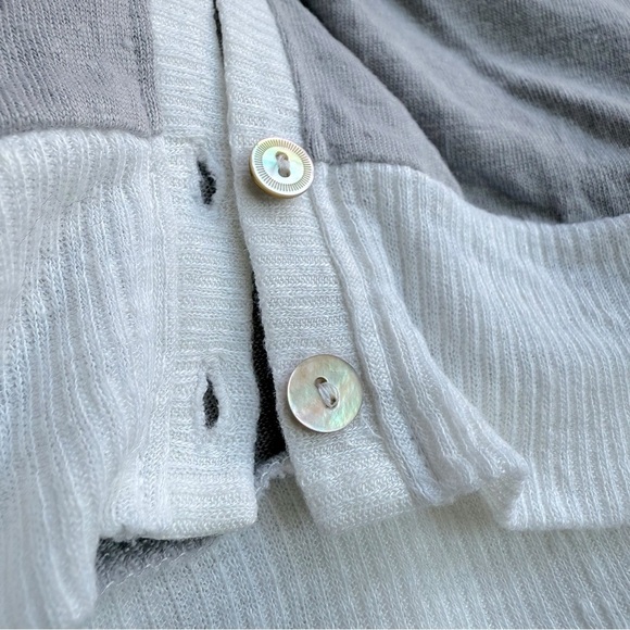 Eileen Fisher 100% Linen Cardigan Hoodie Button Up Size XS Coastal Gray White - Picture 7 of 13